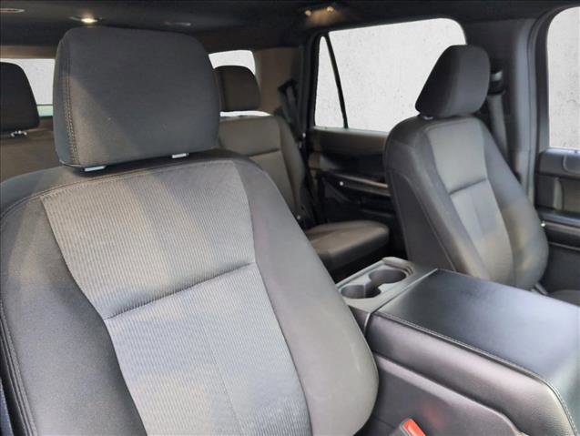 Used 2021 Ford Expedition XLT image 24