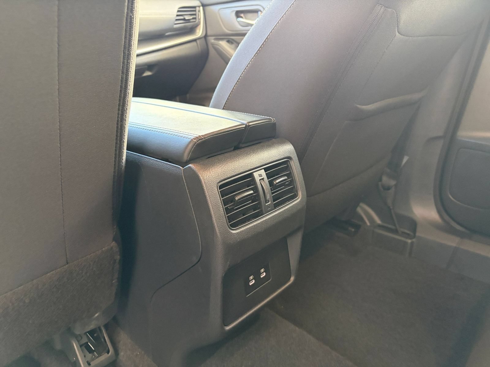 Used 2026 Nissan Rogue SV AWD/4WD image 24