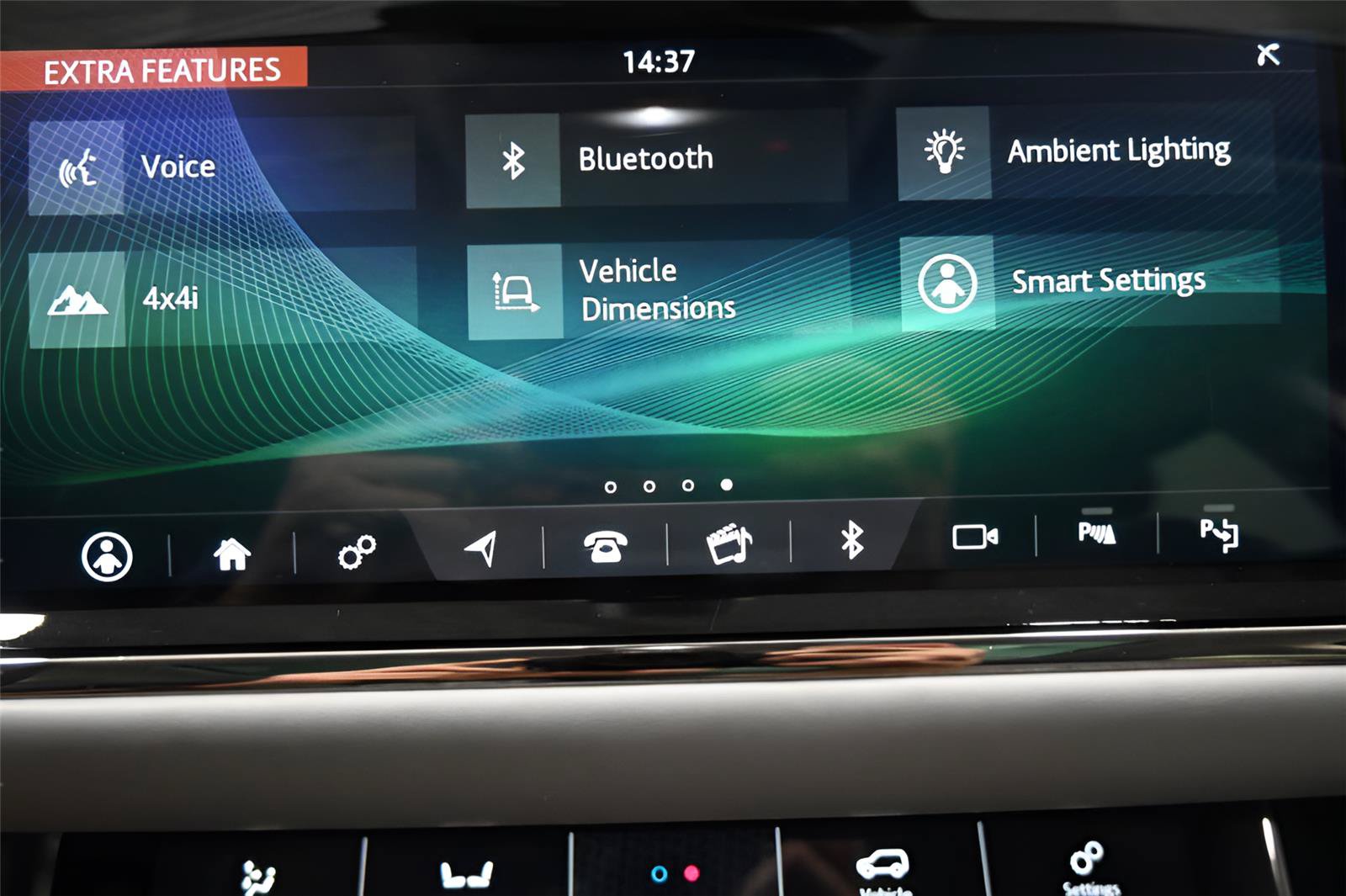 Used 2020 Land Rover Range Rover Evoque R-Dynamic HSE AWD/4WD image 28