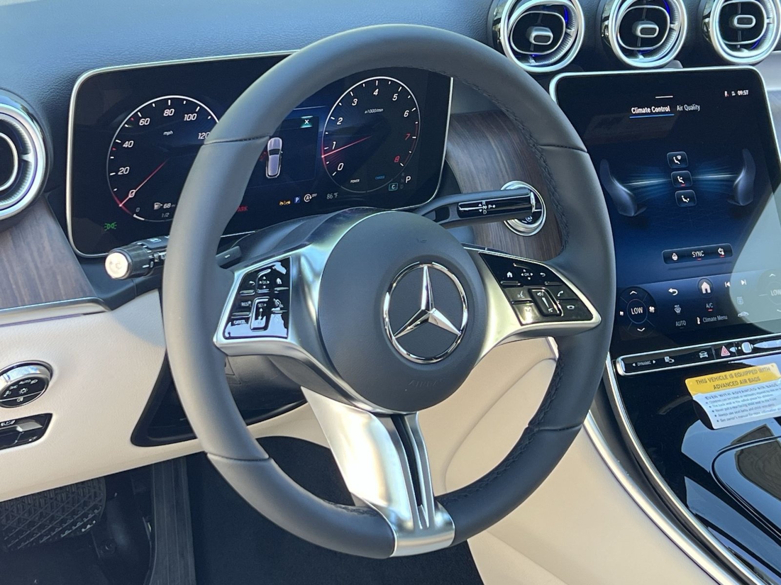 New 2026 Mercedes-Benz GLC 300 4MATIC image 21