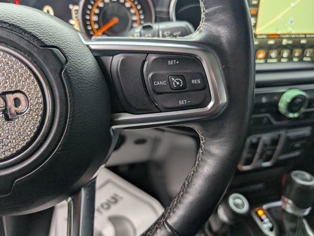 Used 2018 Jeep Wrangler Unlimited Sahara w/ Dual Top Group image 17