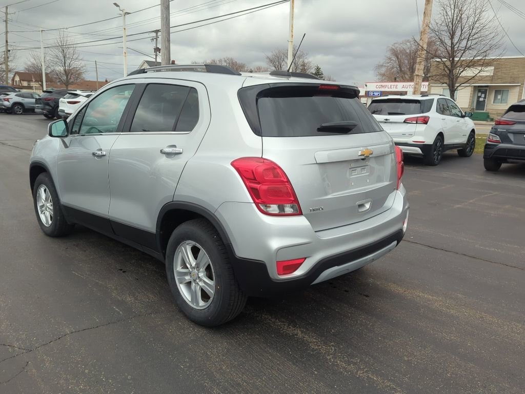 Certified 2018 Chevrolet Trax LT w/ LT Convenience Package image 5