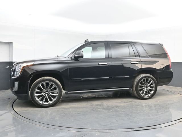 Used 2019 Cadillac Escalade Premium Luxury w/ Escalade Sport Edition AWD/4WD image 11