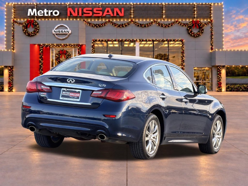 Used 2019 INFINITI Q70 Luxe AWD/4WD image 5