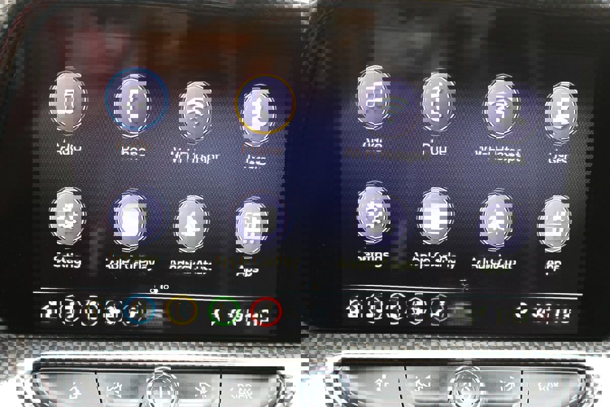 Used 2019 Chevrolet Camaro SS image 36