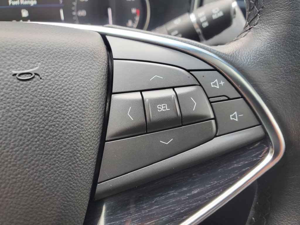 Certified 2023 Cadillac XT5 Premium Luxury w/ LPO, Floor Liner Package AWD/4WD image 25