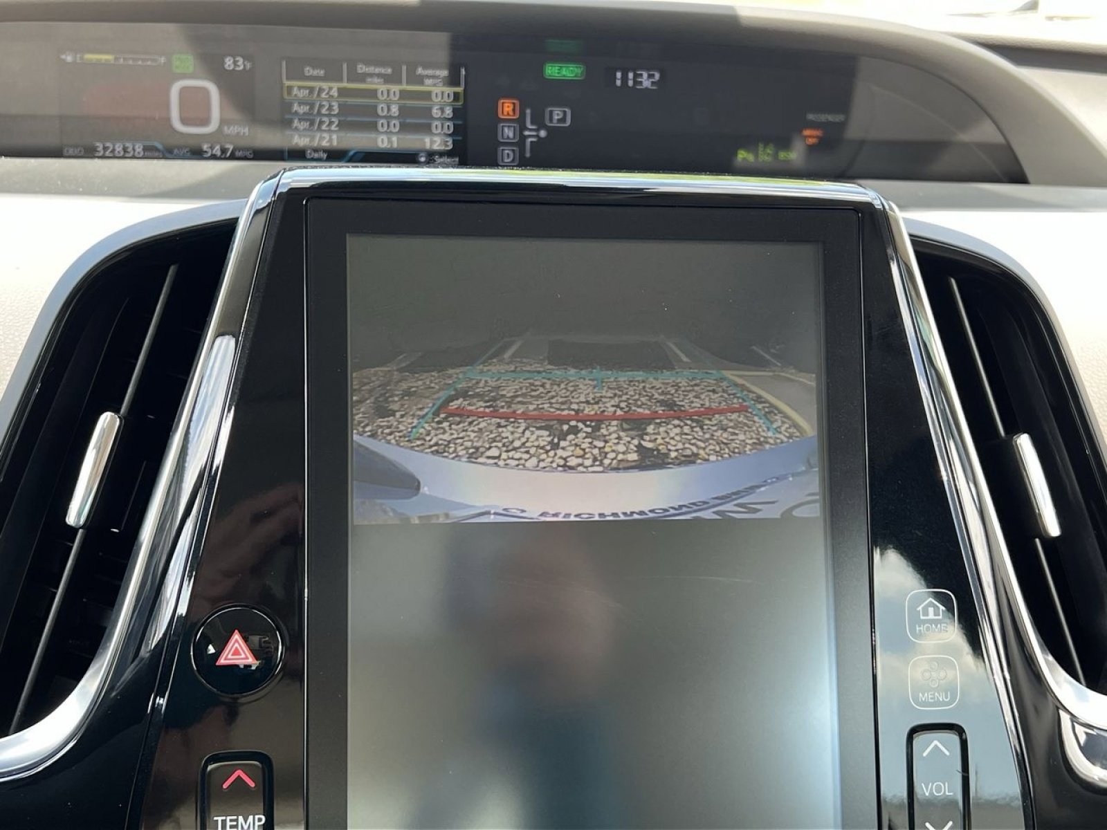 Used 2018 Toyota Prius Four w/ Advanced Technology Package FWD image 20