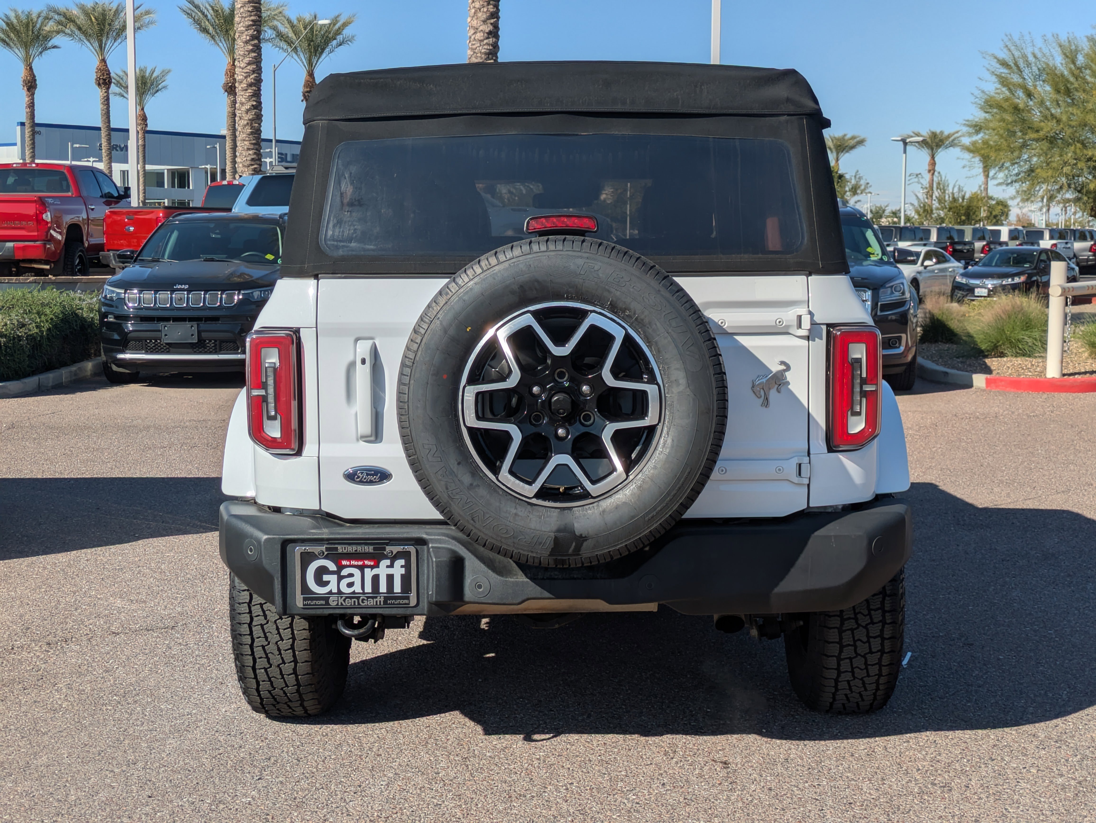 Used 2023 Ford Bronco Outer Banks image 4