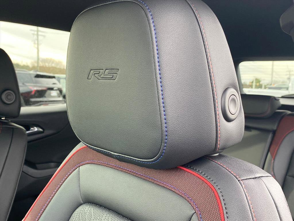 New 2026 Chevrolet Equinox RS w/ Convenience Package III image 17