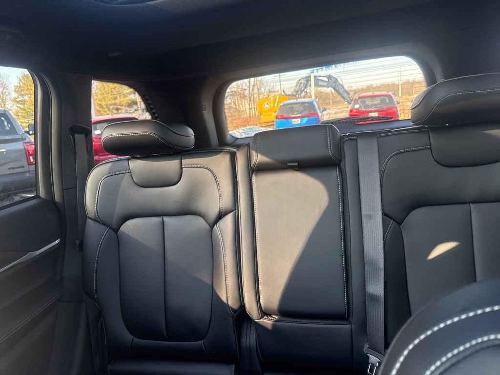 New 2026 Jeep Grand Cherokee Limited image 36