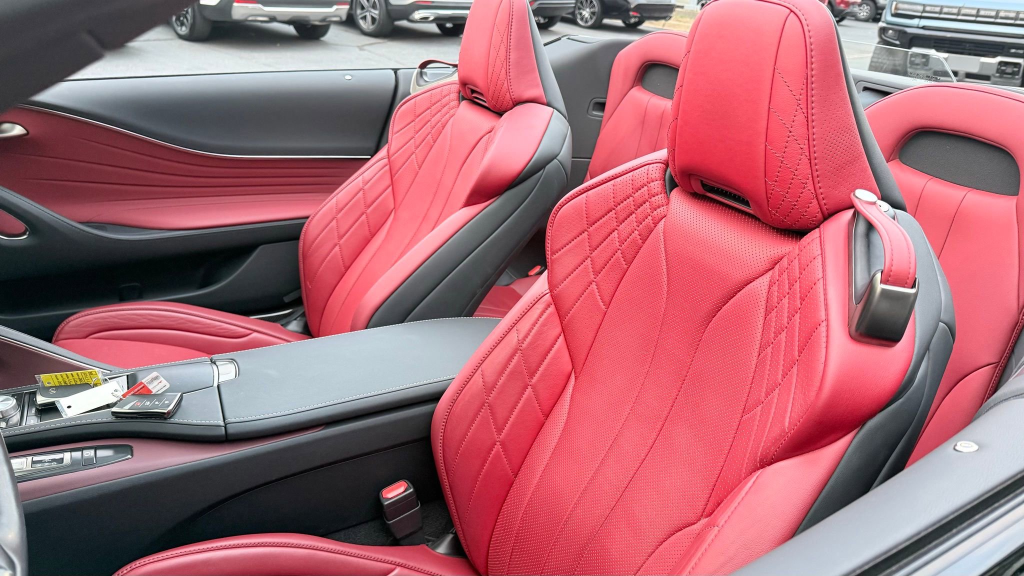 Used 2021 Lexus LC 500 Convertible image 33