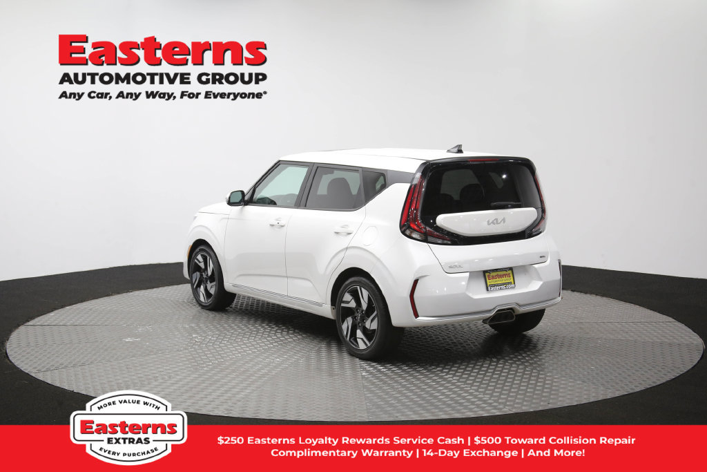 Used 2023 Kia Soul GT-Line FWD image 65