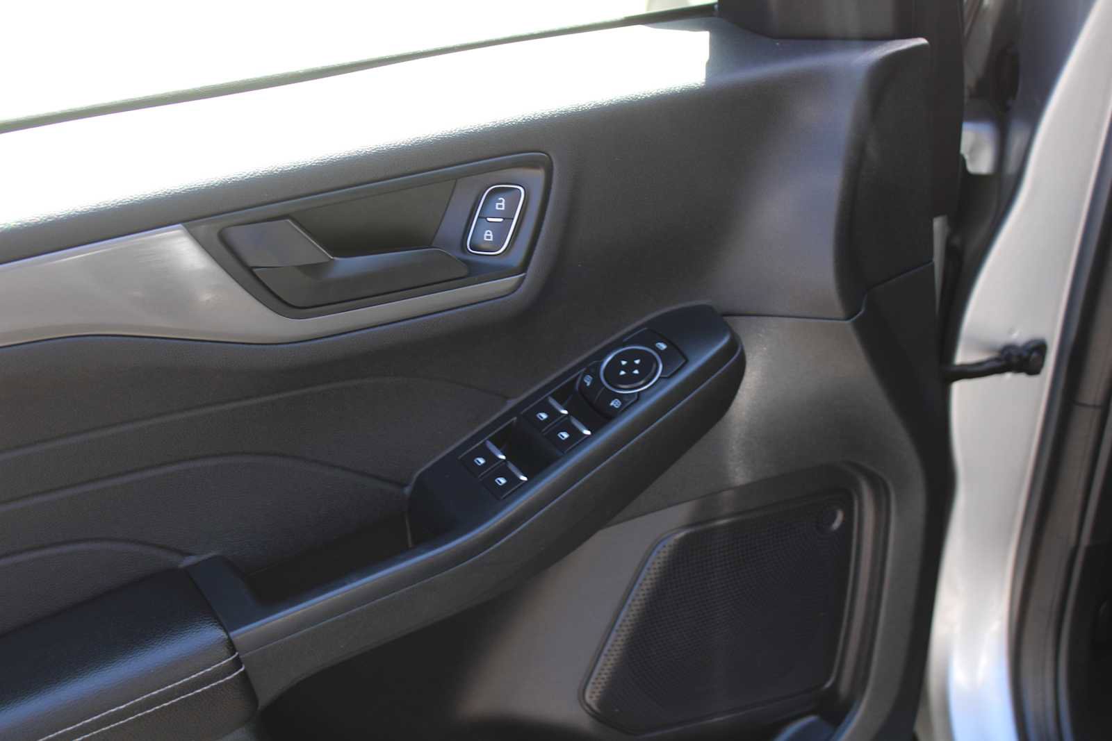 Used 2023 Ford Escape Active w/ Cold Weather Package image 19