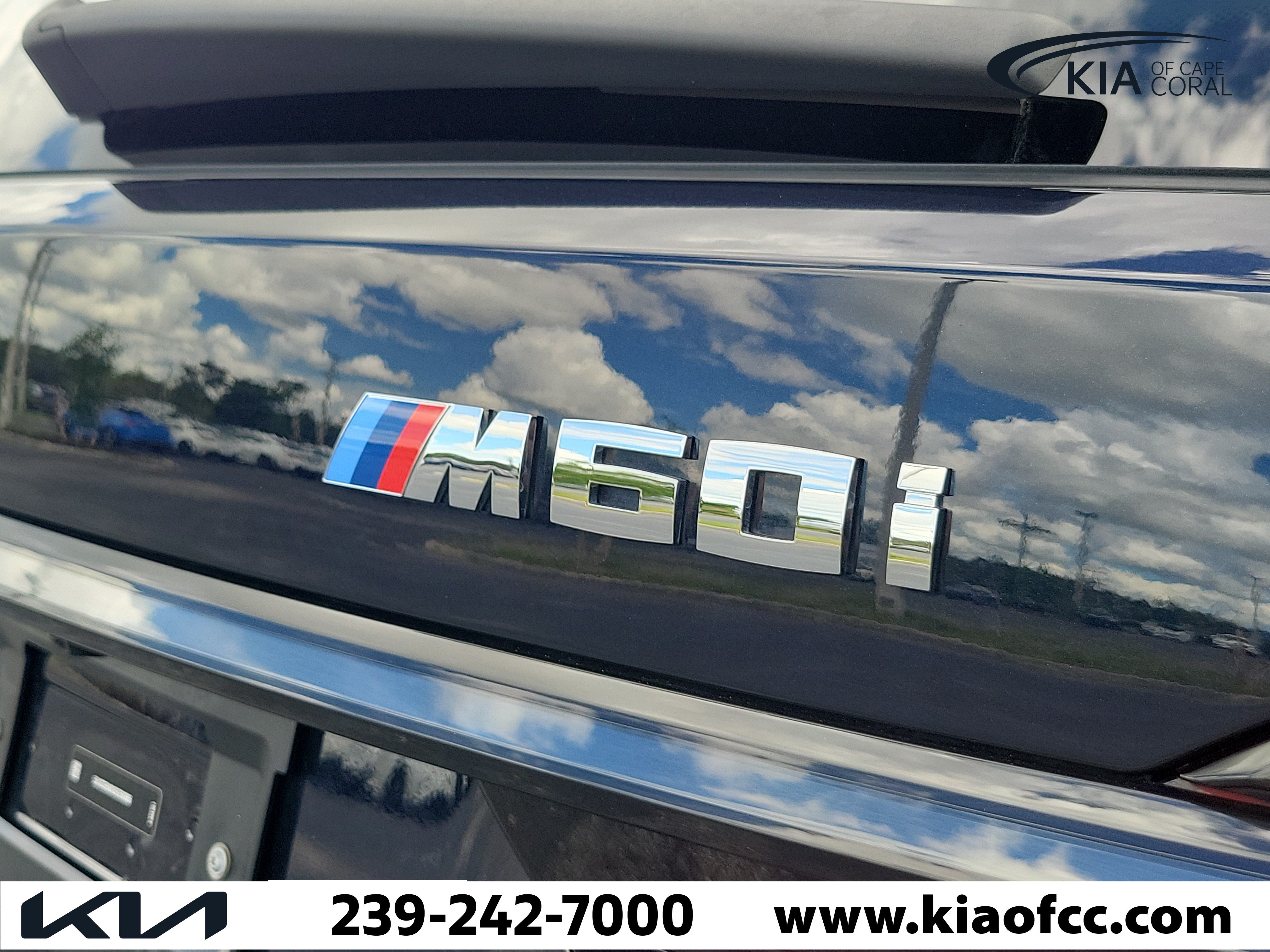 Used 2025 BMW X7 M60i AWD/4WD image 10