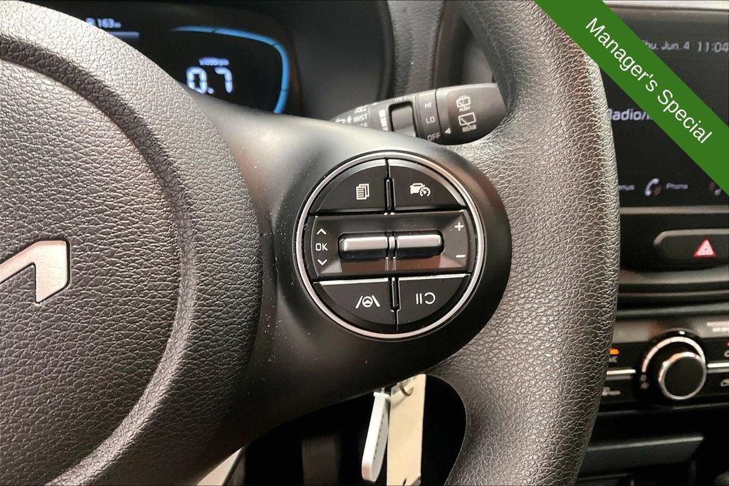 Used 2025 Kia Soul LX FWD image 25