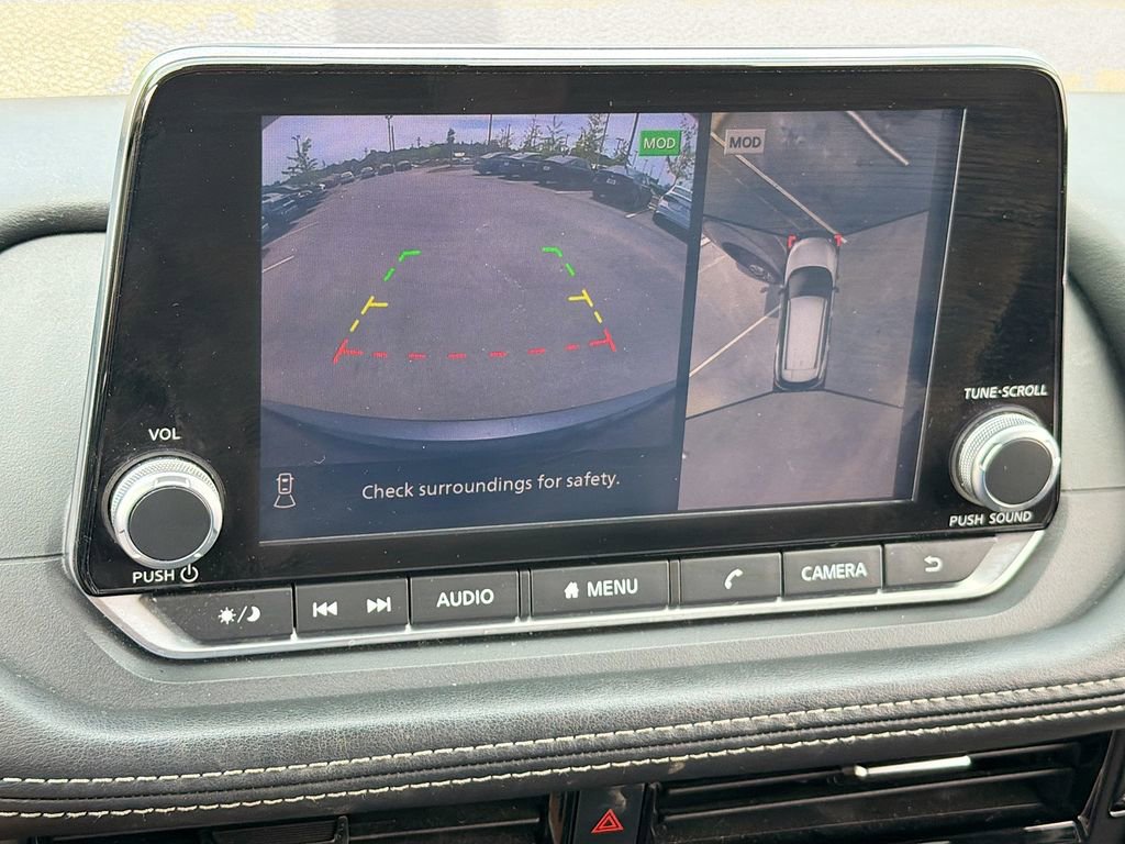 Used 2021 Nissan Rogue SV FWD image 12