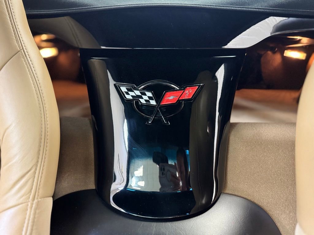 Used 2002 Chevrolet Corvette Convertible w/ Preferred Equipment Group2 RWD image 14