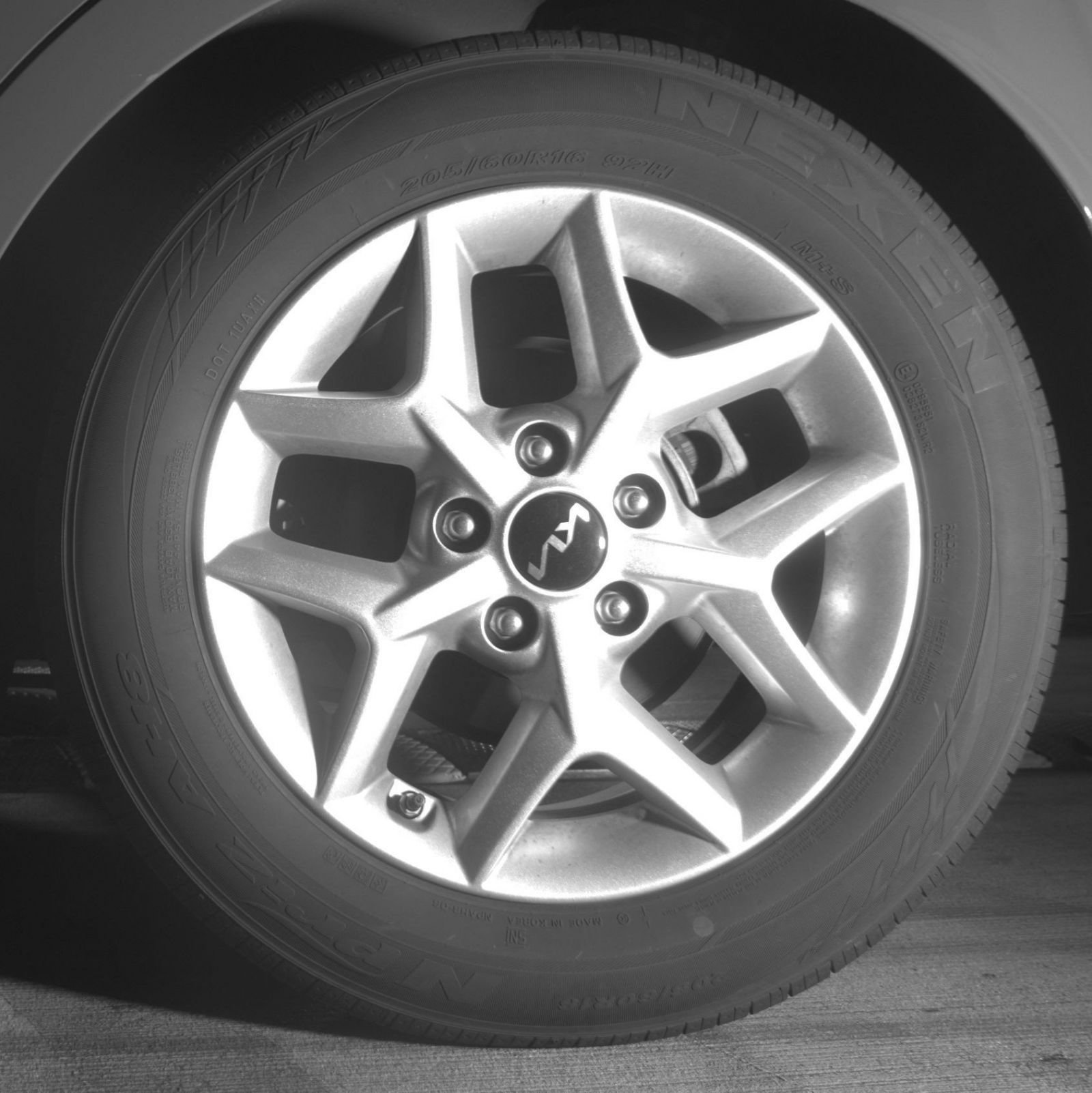 Used 2025 Kia Soul LX w/ LX Technology Package FWD image 17