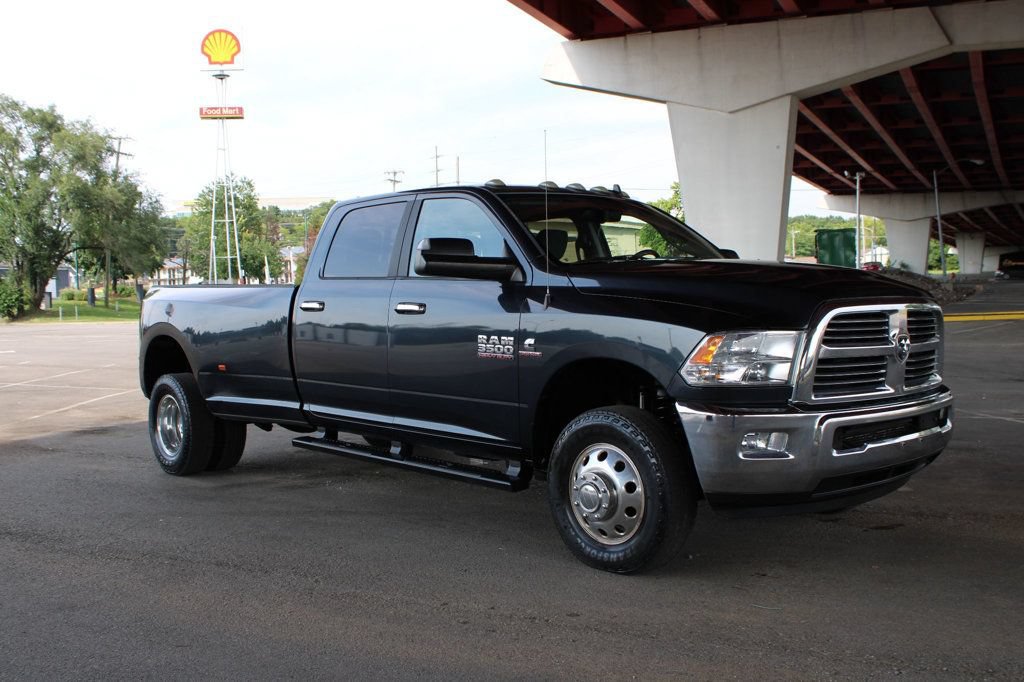 Used 2017 RAM 3500 Lone Star AWD/4WD image 4