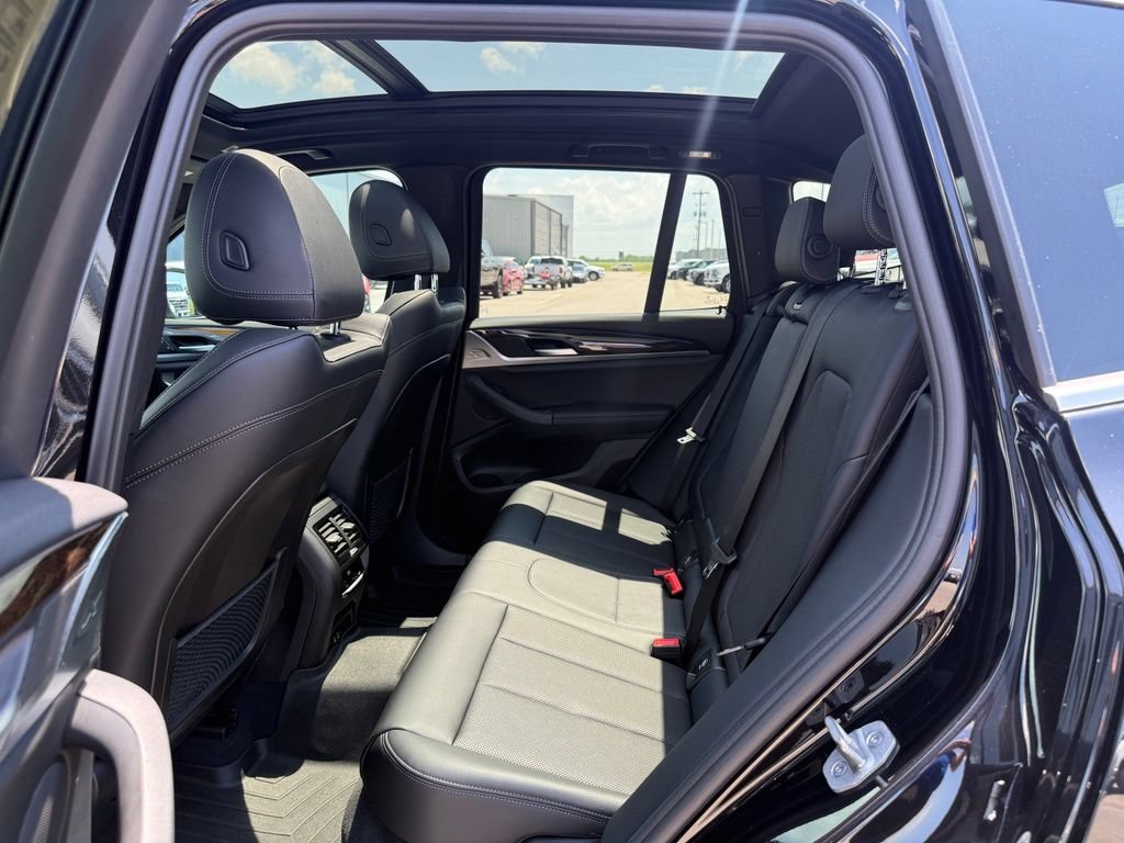 Used 2023 BMW X3 sDrive30i RWD image 11