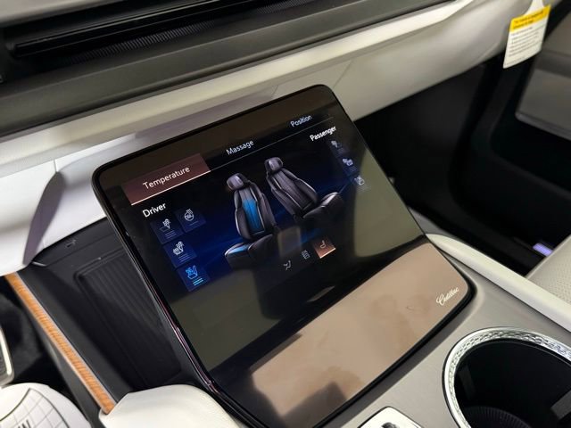 New 2026 Cadillac Vistiq Luxury image 22