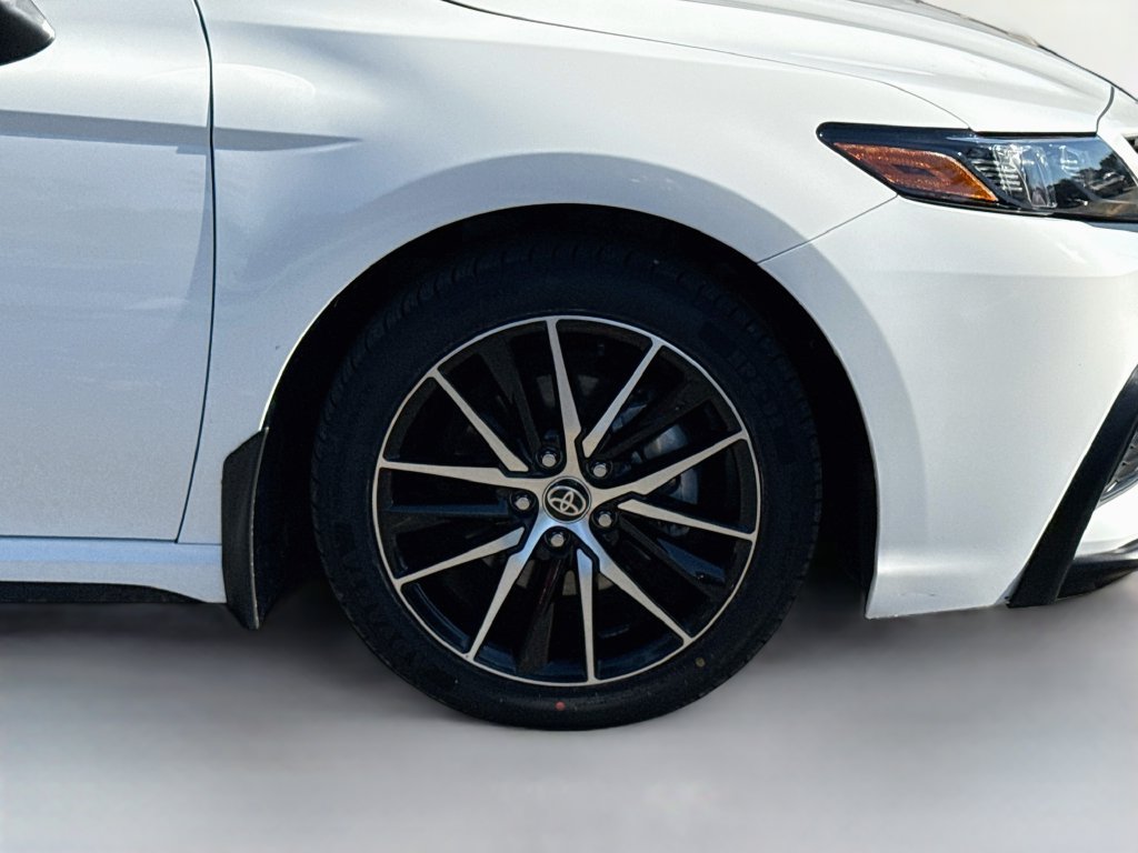 Used 2024 Toyota Camry SE w/ Blackout Package (TMS) FWD image 25