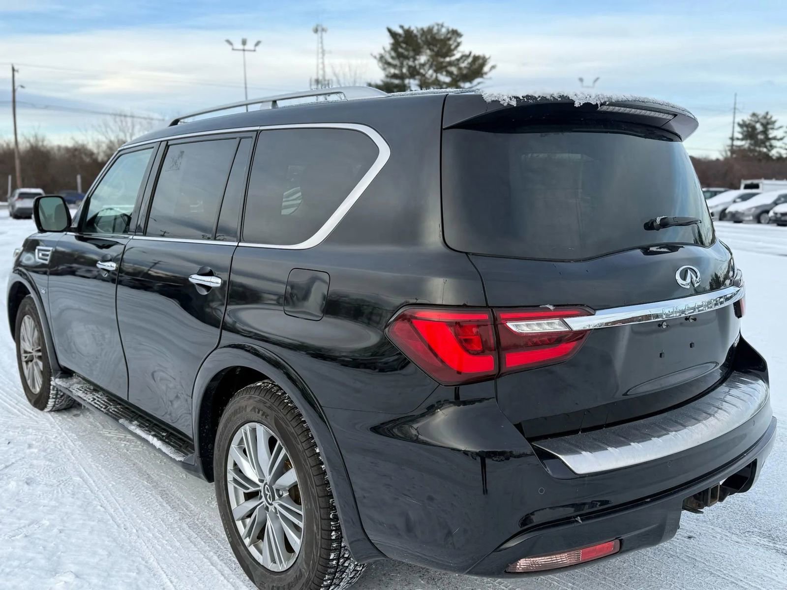 Used 2019 INFINITI QX80 Luxe w/ Proassist Package image 7