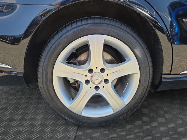 Used 2014 Mercedes-Benz E 350 4MATIC Sedan image 39
