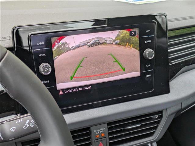 New 2025 Volkswagen Jetta SE image 13