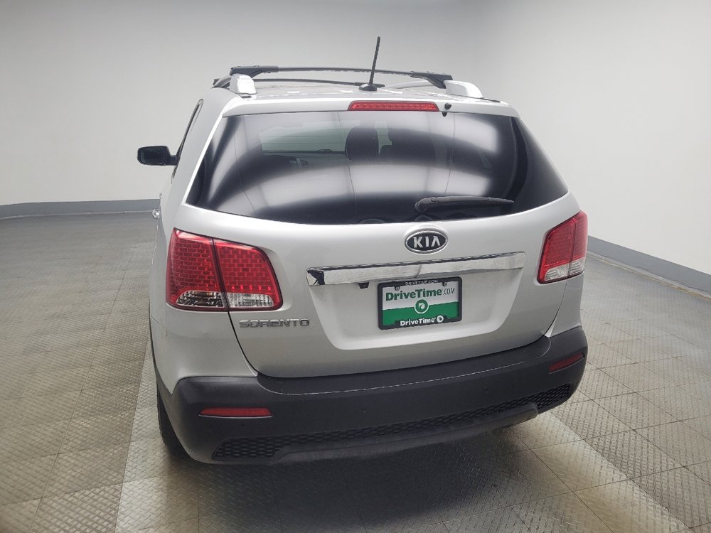 Used 2013 Kia Sorento LX w/ Convenience Pkg image 6