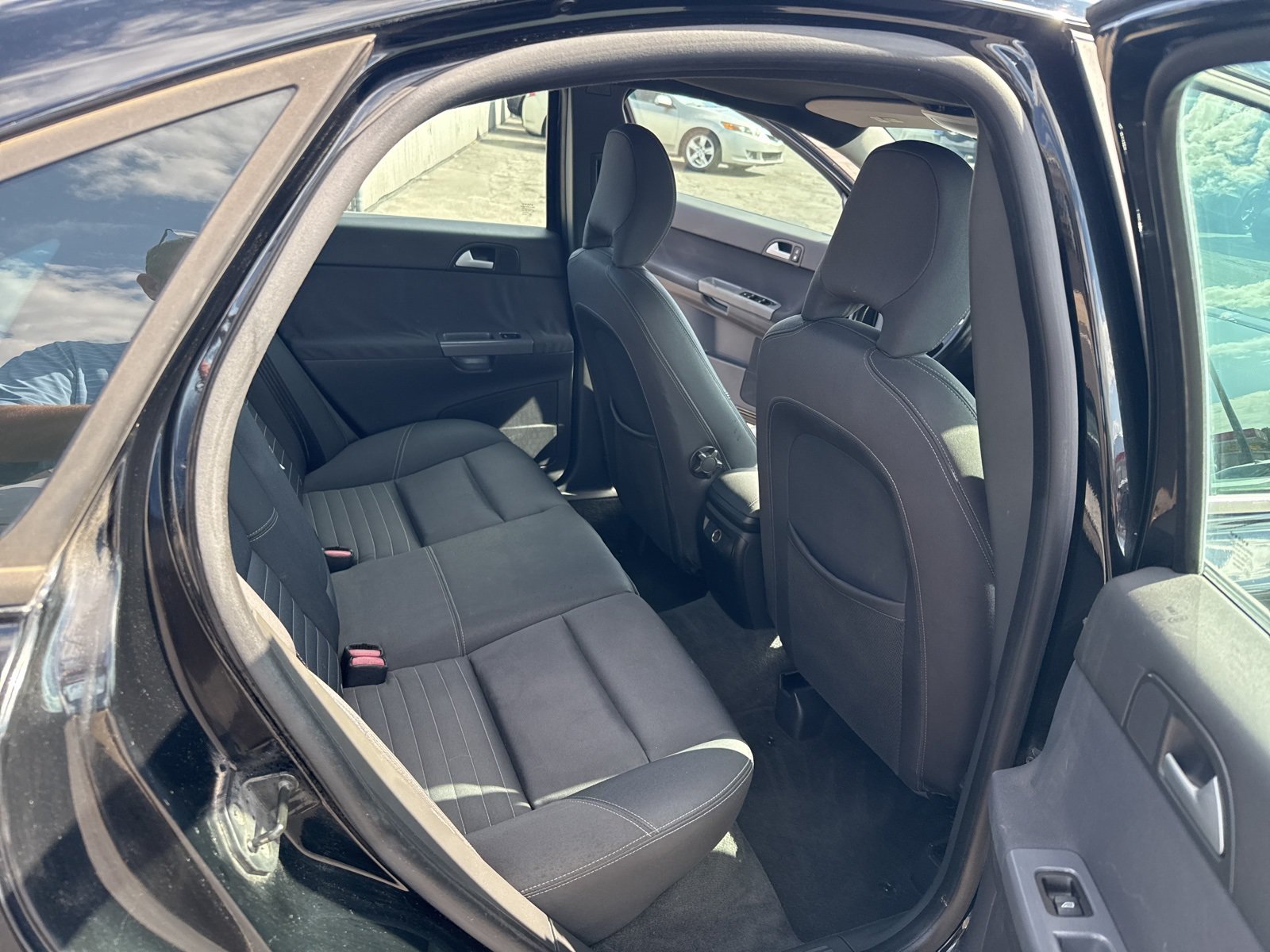 Used 2005 Volvo S40 2.4i FWD image 58
