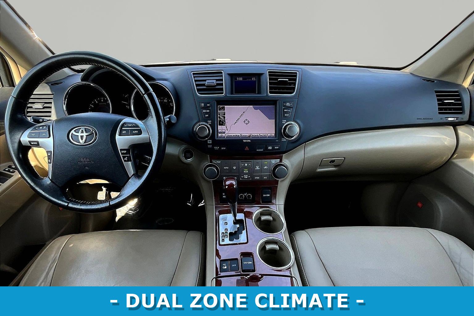 Used 2011 Toyota Highlander Limited w/ Tow Pkg image 7