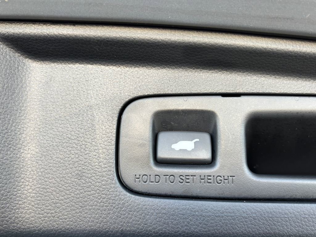 Used 2023 Honda CR-V EX-L image 30