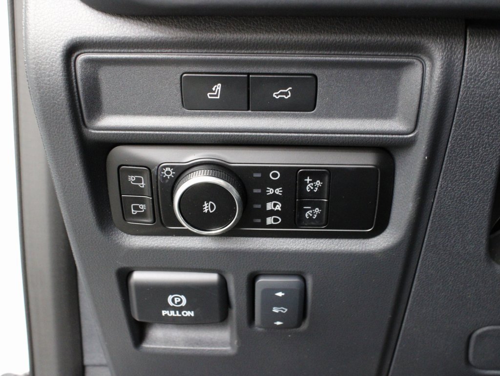 Used 2024 Ford Expedition Platinum image 61