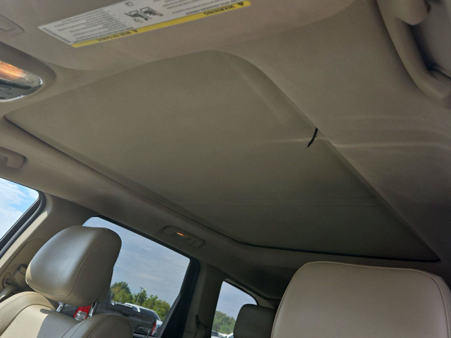 Used 2013 Jeep Grand Cherokee Limited AWD/4WD image 16