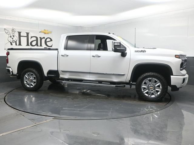 Used 2024 Chevrolet Silverado 3500 High Country w/ High Country Premium Package AWD/4WD image 1