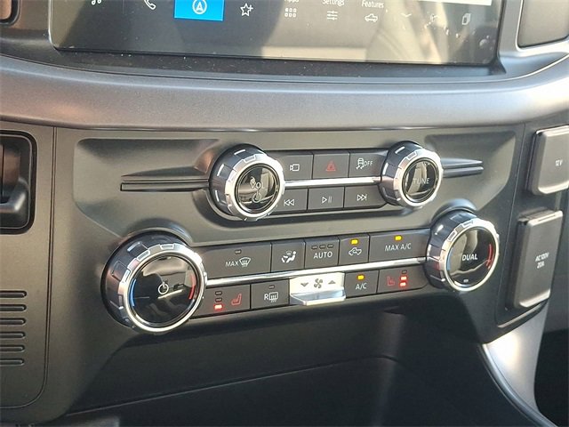 New 2025 Ford F150 Lightning XLT image 11