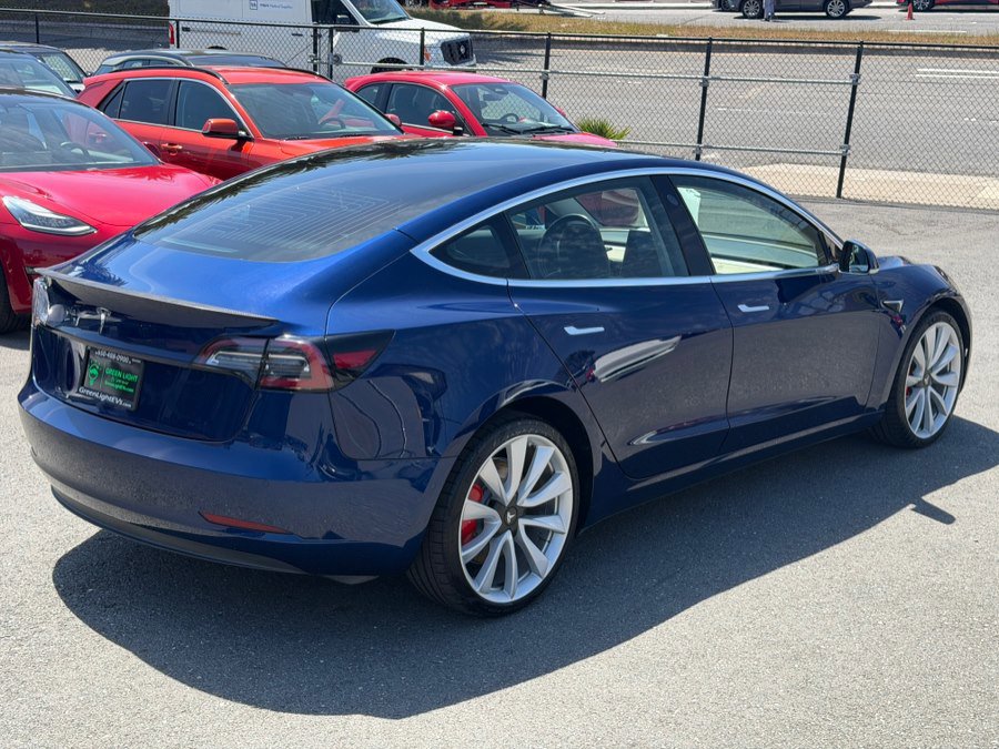 Used 2018 Tesla Model 3 Performance image 5