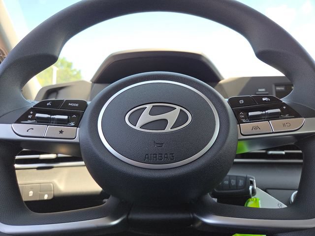 New 2026 Hyundai Elantra SE FWD image 22