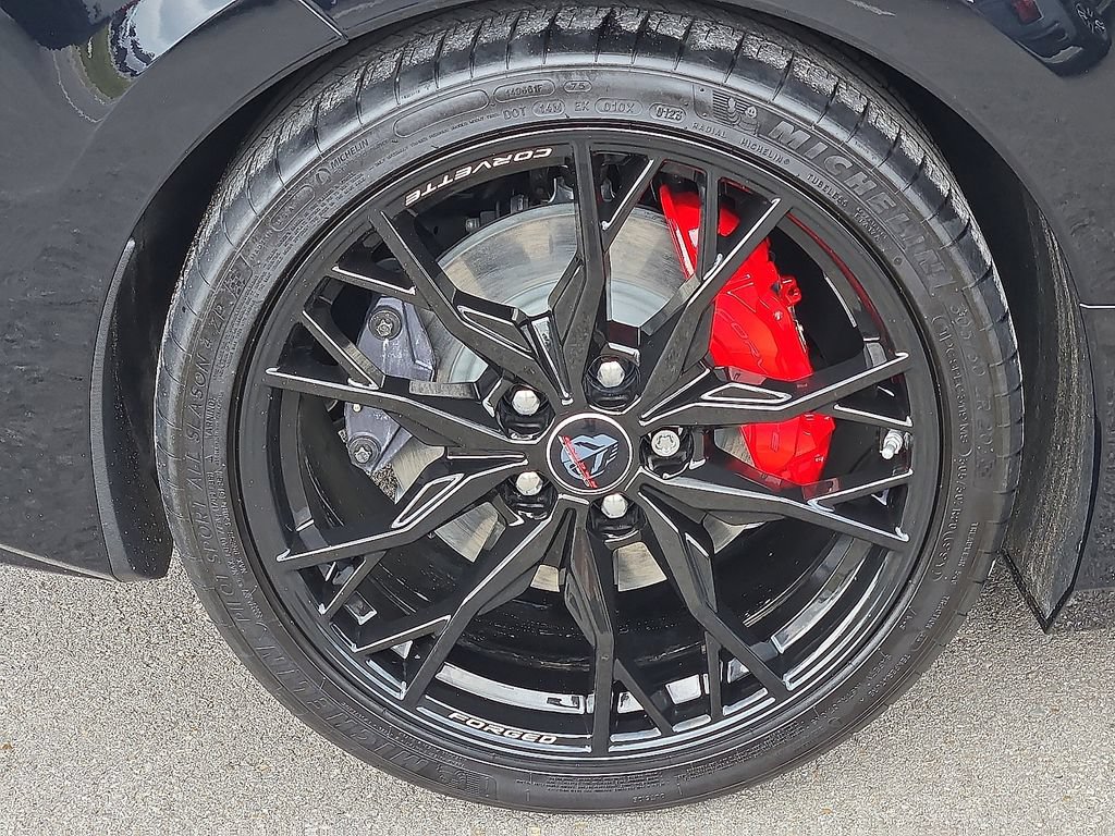 Used 2023 Chevrolet Corvette Stingray Premium Conv w/ Battery Protection Package RWD image 7