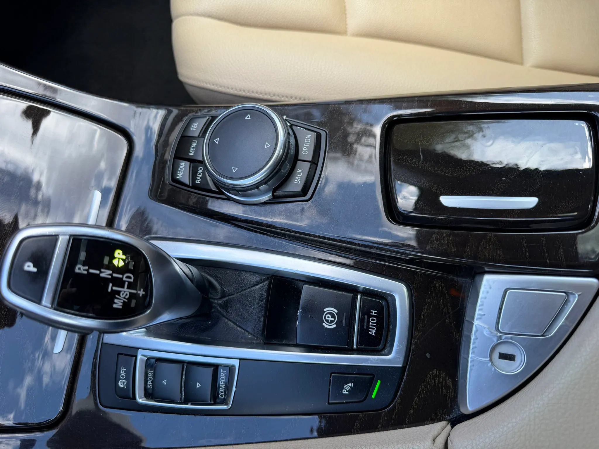 Used 2016 BMW 528i Sedan RWD image 36