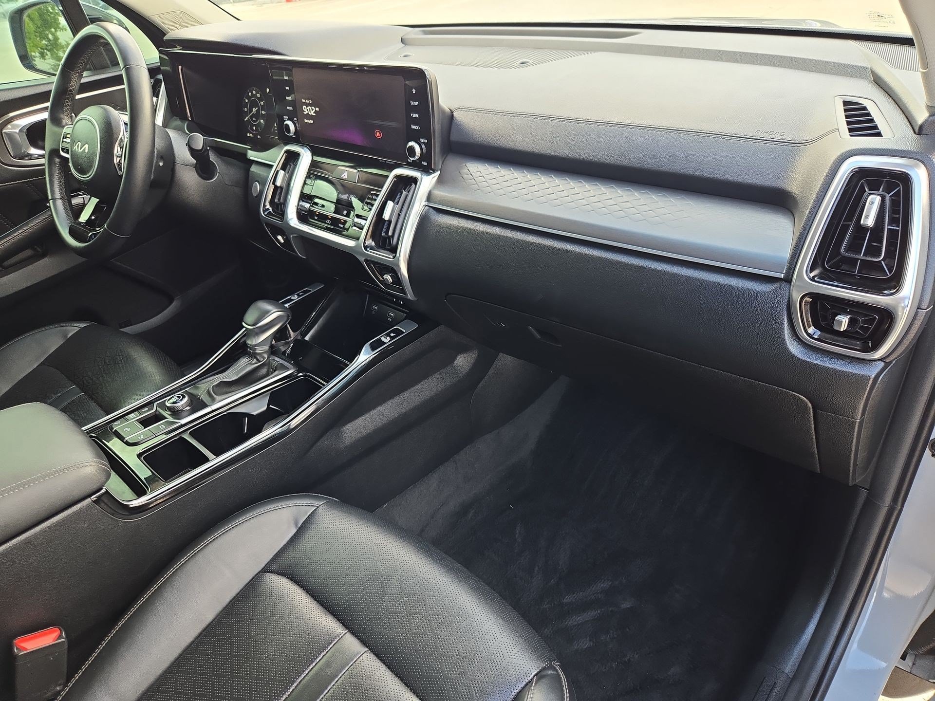 Used 2023 Kia Sorento SX FWD image 33