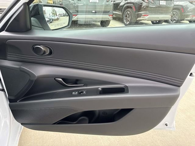 New 2026 Hyundai Elantra SEL Sport image 18