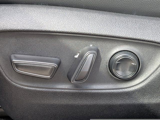 Used 2024 Toyota Grand Highlander AWD Hybrid image 13