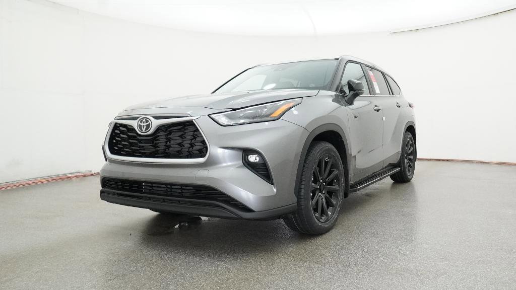 New 2025 Toyota Highlander XLE image 19