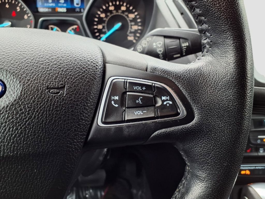 Used 2019 Ford Escape SEL image 23