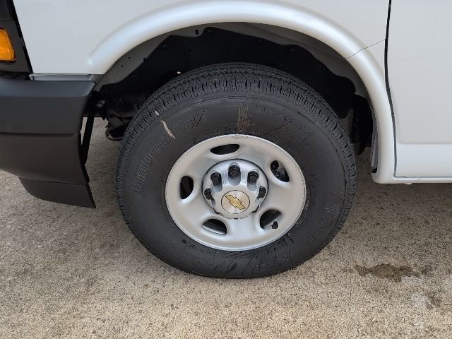 New 2026 Chevrolet Express 2500 Extended w/ Driver Convenience Package RWD image 3