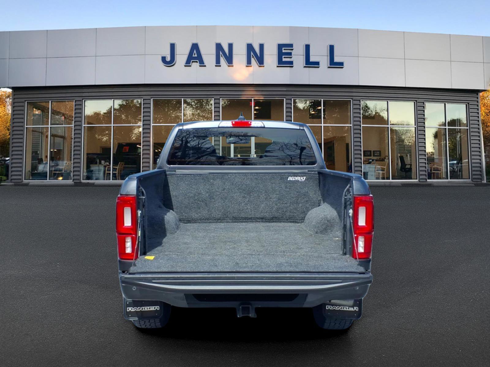 Used 2020 Ford Ranger Lariat w/ Equipment Group 501A Mid image 10