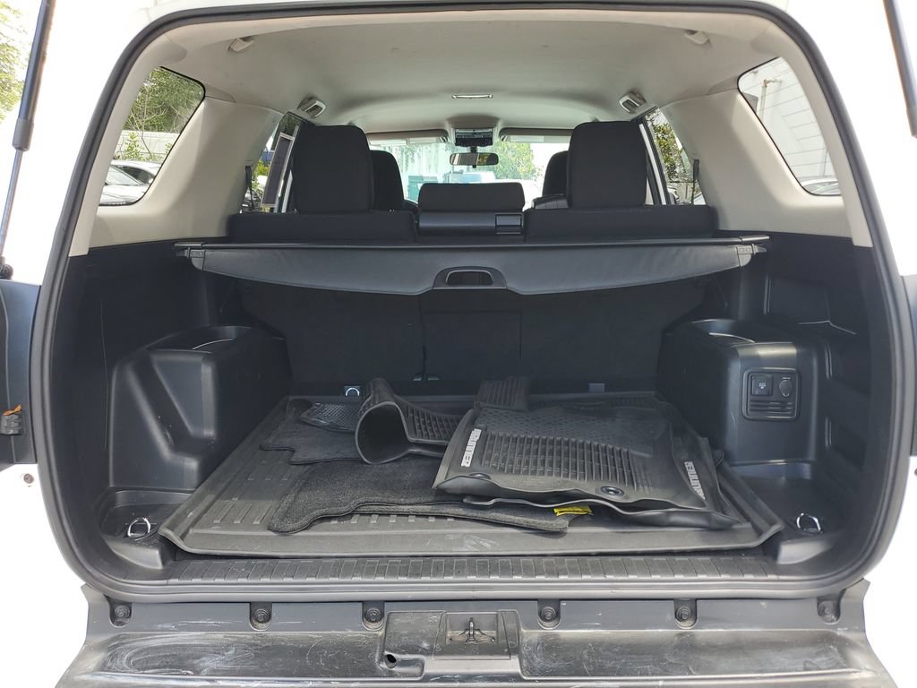 Used 2019 Toyota 4Runner TRD Off-Road AWD/4WD image 10