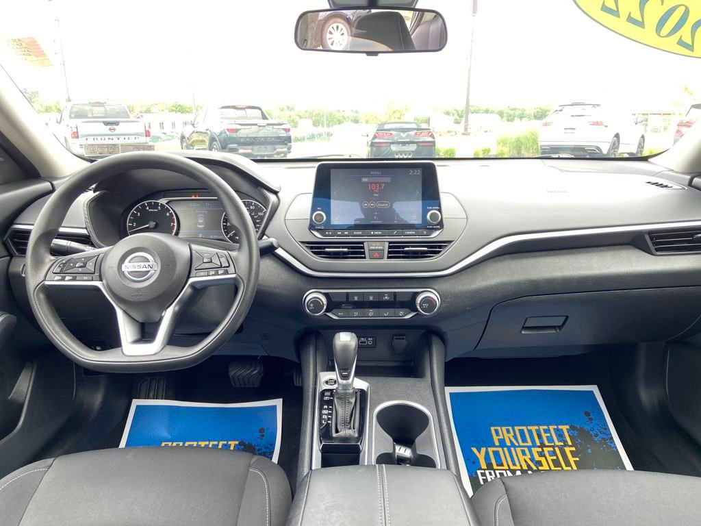 Used 2022 Nissan Altima 2.5 SV image 20